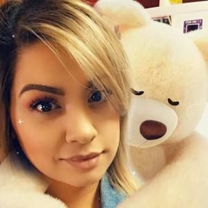 Meet your Posher, Navil